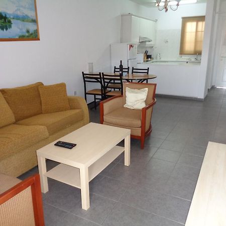 Santa Barbara Complex Apartment Limassol Ngoại thất bức ảnh