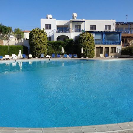 Santa Barbara Complex Apartment Limassol Ngoại thất bức ảnh