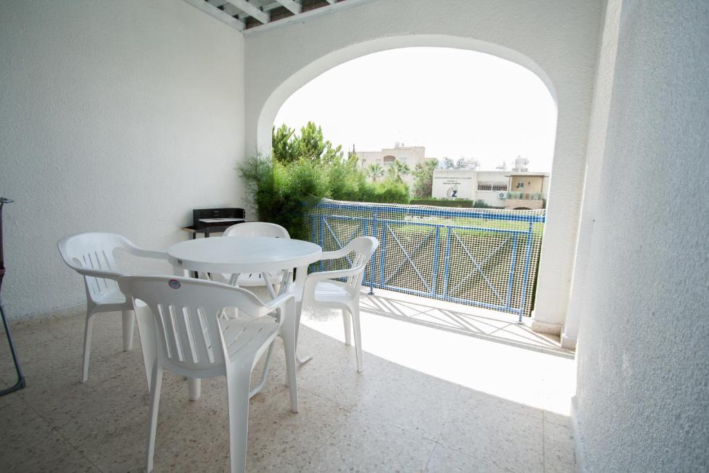 Santa Barbara Complex Apartment Limassol Phòng bức ảnh