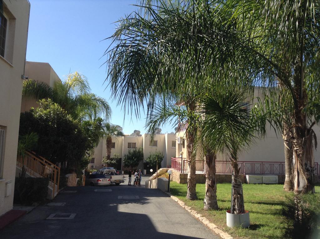 Santa Barbara Complex Apartment Limassol Ngoại thất bức ảnh