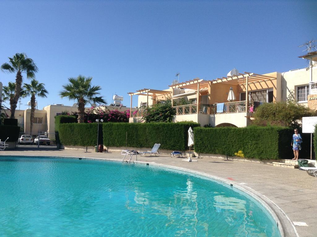 Santa Barbara Complex Apartment Limassol Ngoại thất bức ảnh
