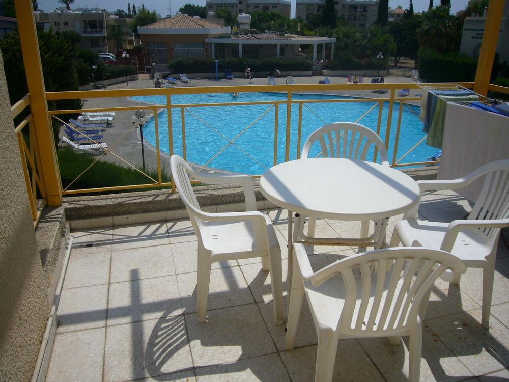 Santa Barbara Complex Apartment Limassol Ngoại thất bức ảnh