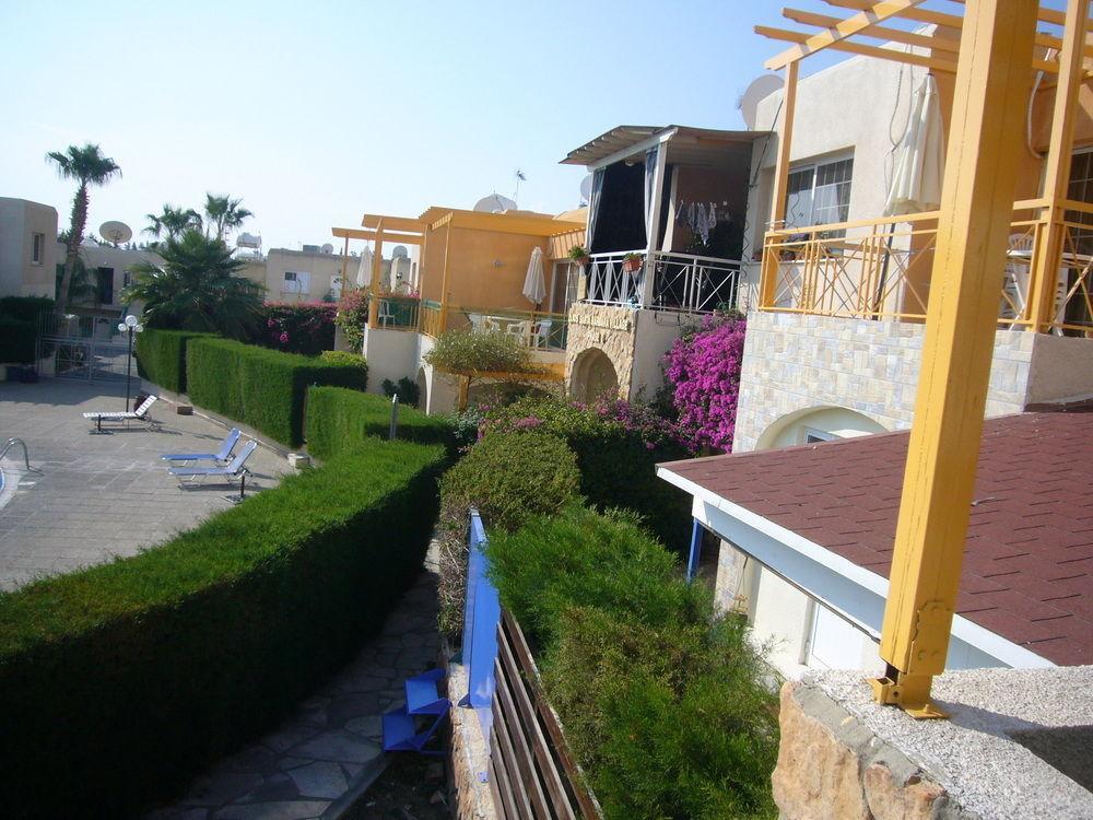 Santa Barbara Complex Apartment Limassol Ngoại thất bức ảnh