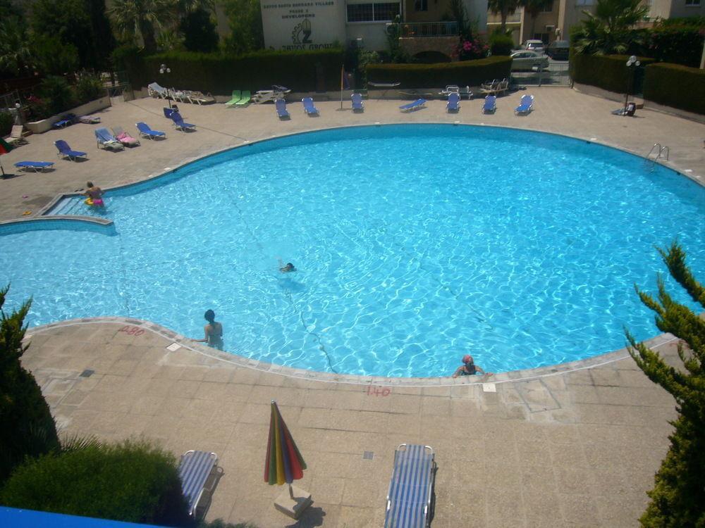 Santa Barbara Complex Apartment Limassol Ngoại thất bức ảnh