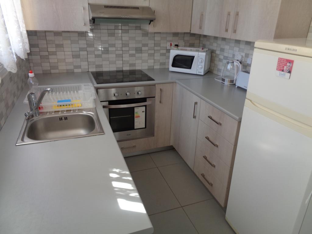 Santa Barbara Complex Apartment Limassol Ngoại thất bức ảnh
