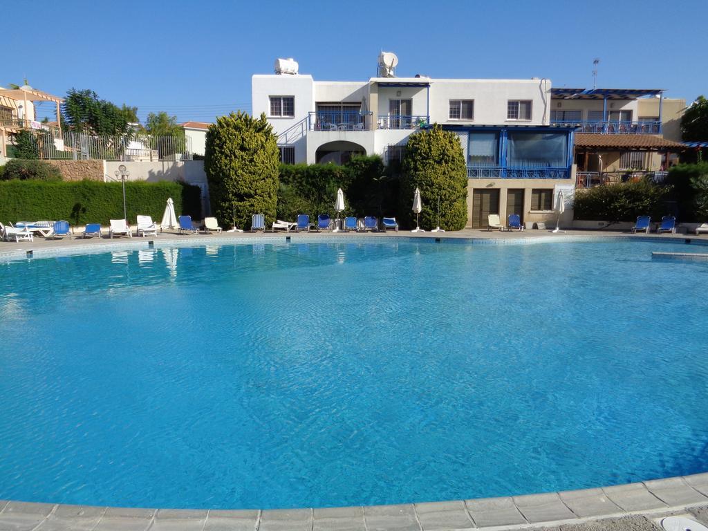 Santa Barbara Complex Apartment Limassol Ngoại thất bức ảnh